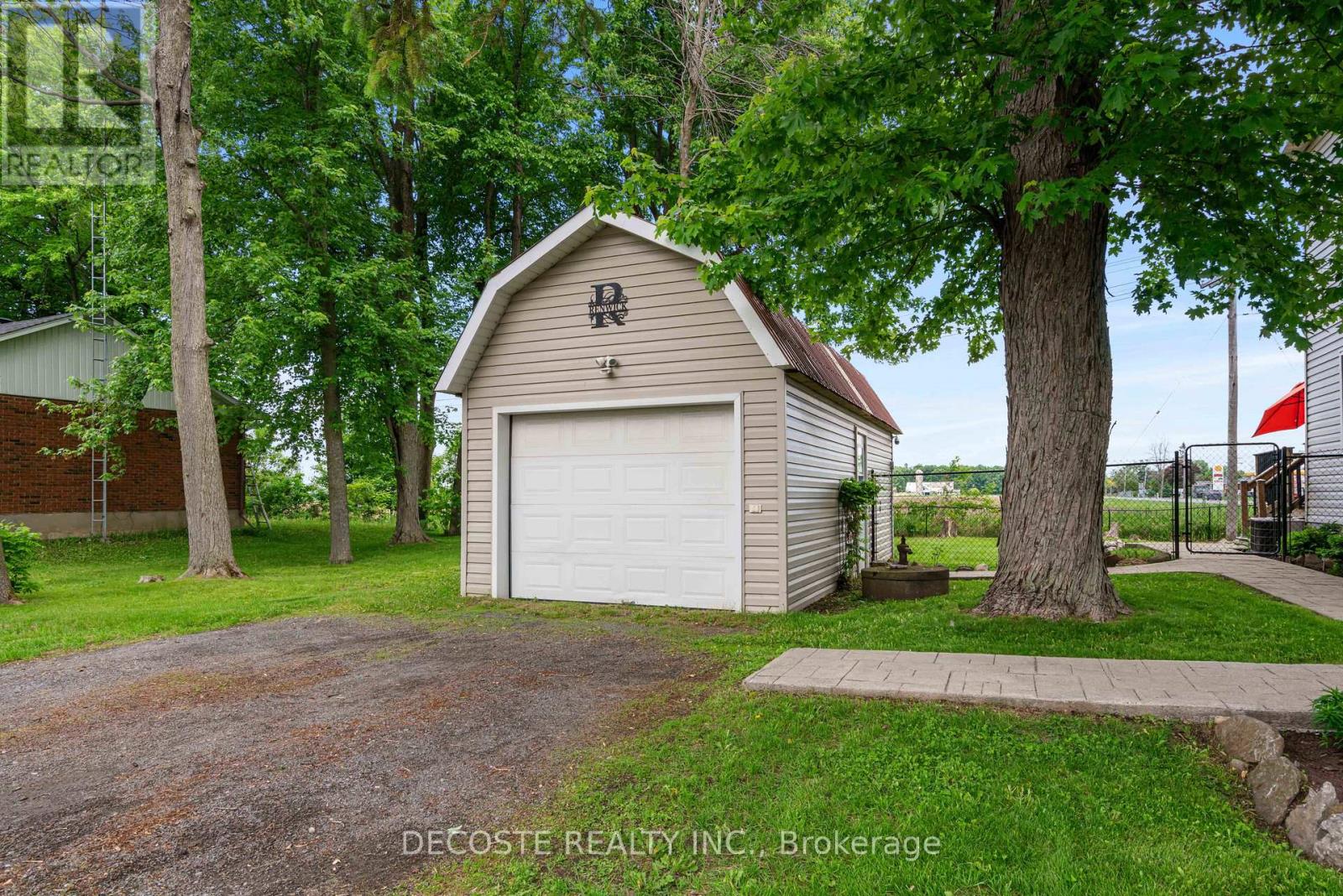 3 North Beech Street, South Glengarry, Ontario  K0C 1N0 - Photo 35 - X12082250