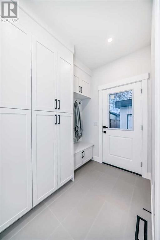 390 Hendon Drive Nw, Calgary, Alberta  T2K 1Z7 - Photo 15 - A2211194