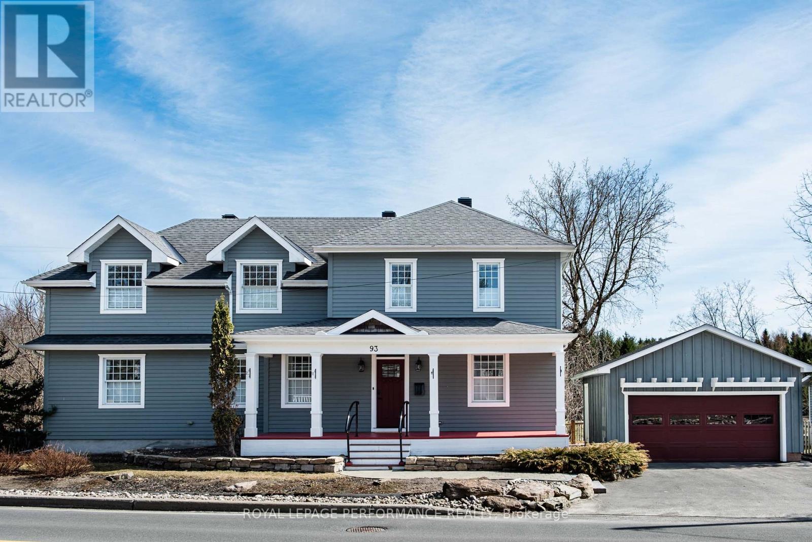 93 CRAIG STREET, Russell, Ontario