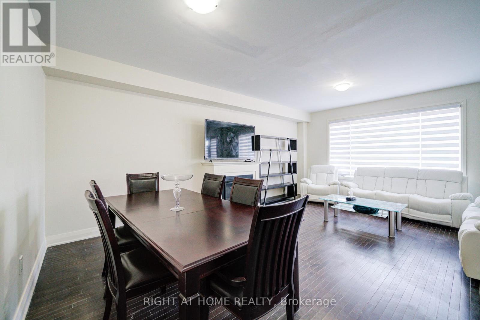 4 Hassard-Short Lane, Ajax (South East), Ontario  L1S 0C4 - Photo 11 - E12187064