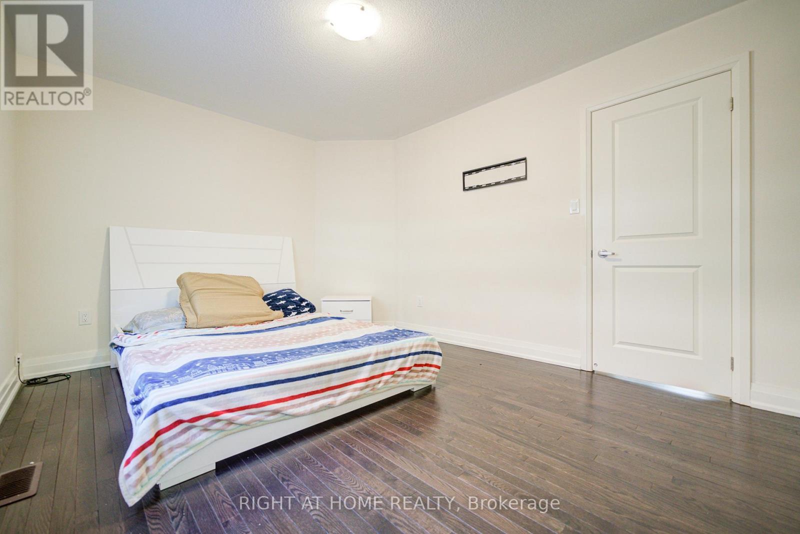 4 Hassard-Short Lane, Ajax (South East), Ontario  L1S 0C4 - Photo 21 - E12187064