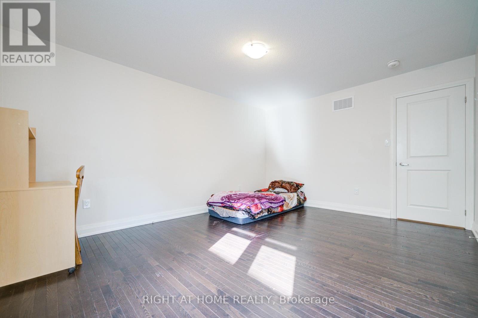 4 Hassard-Short Lane, Ajax (South East), Ontario  L1S 0C4 - Photo 24 - E12187064