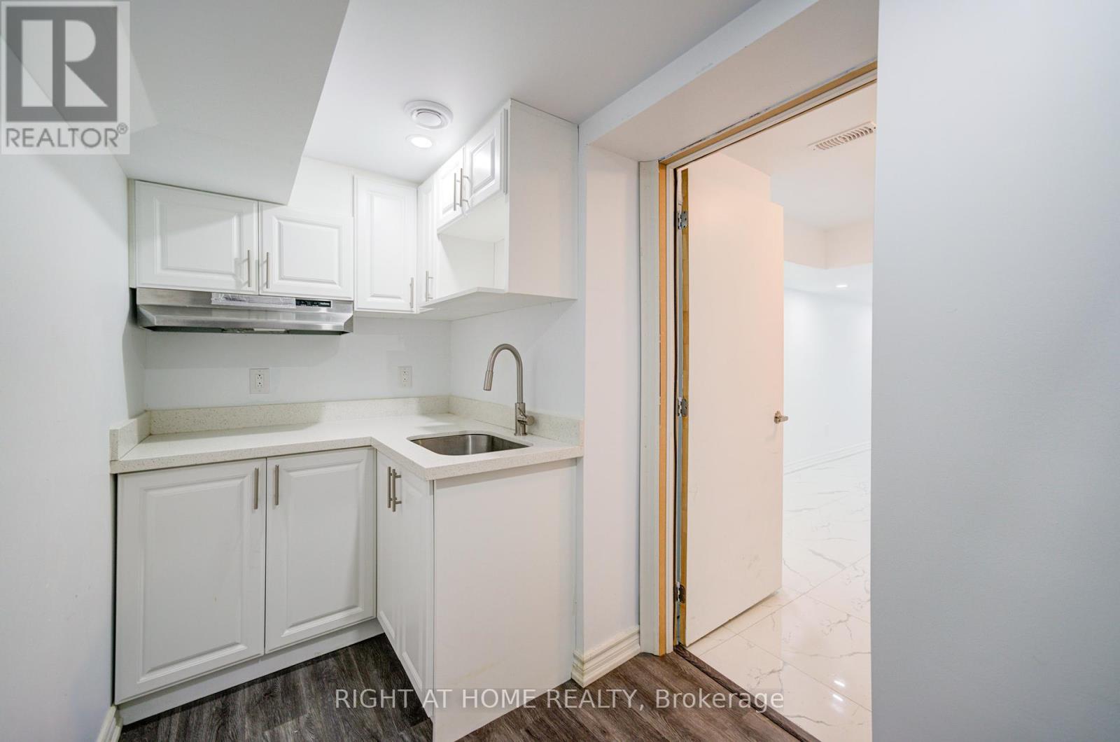 4 Hassard-Short Lane, Ajax (South East), Ontario  L1S 0C4 - Photo 33 - E12187064