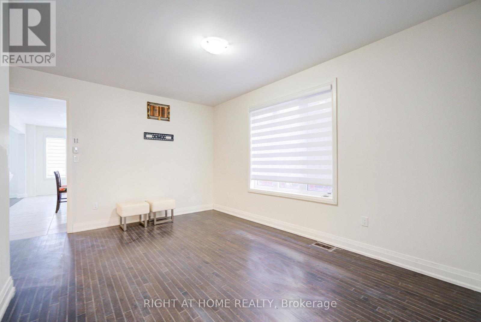 4 Hassard-Short Lane, Ajax (South East), Ontario  L1S 0C4 - Photo 4 - E12187064