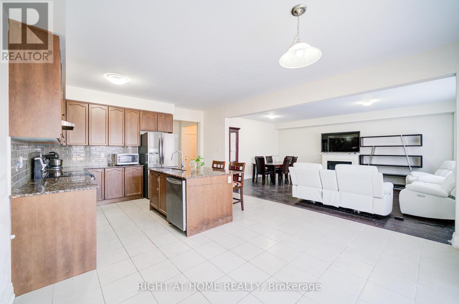 4 Hassard-Short Lane, Ajax, Ontario  L1S 0C4 - Photo 44 - E12187064