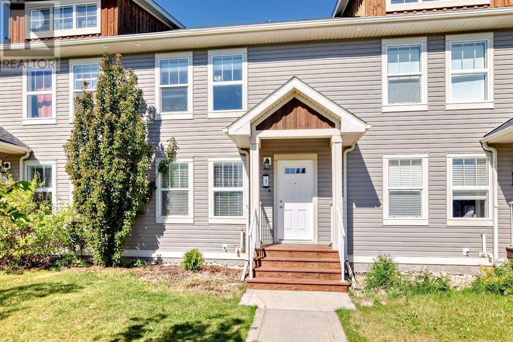 3 Reid Court, Sylvan Lake, Alberta  T4S 0L9 - Photo 3 - A2224621