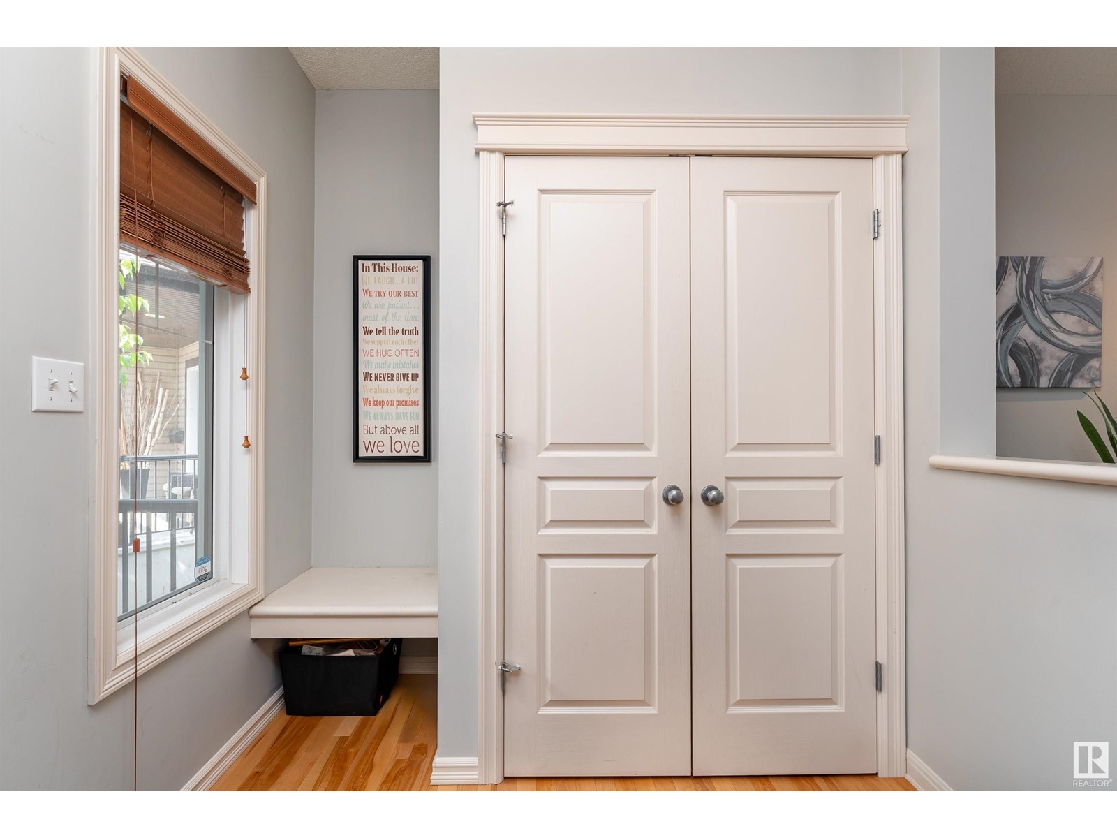 Property at 57 WHISTLER PL image 4