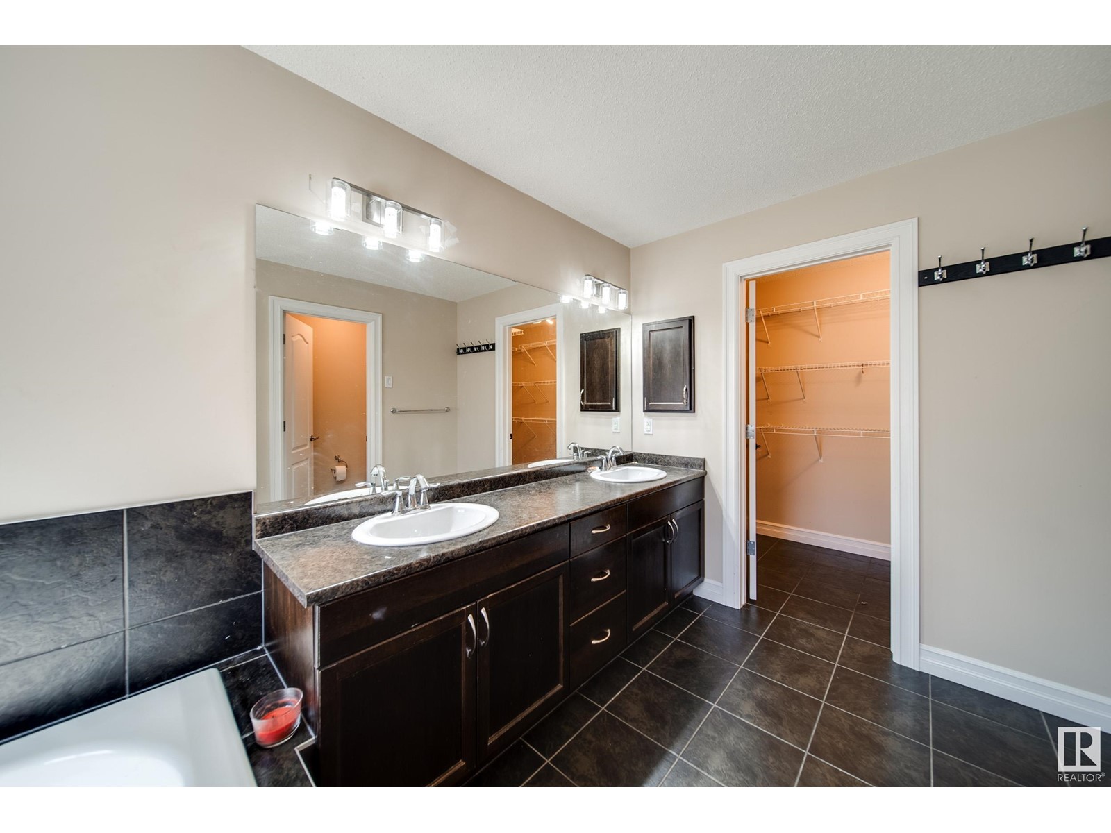 11535 16 Av Sw, Edmonton, Alberta  T6W 0Z9 - Photo 23 - E4439619