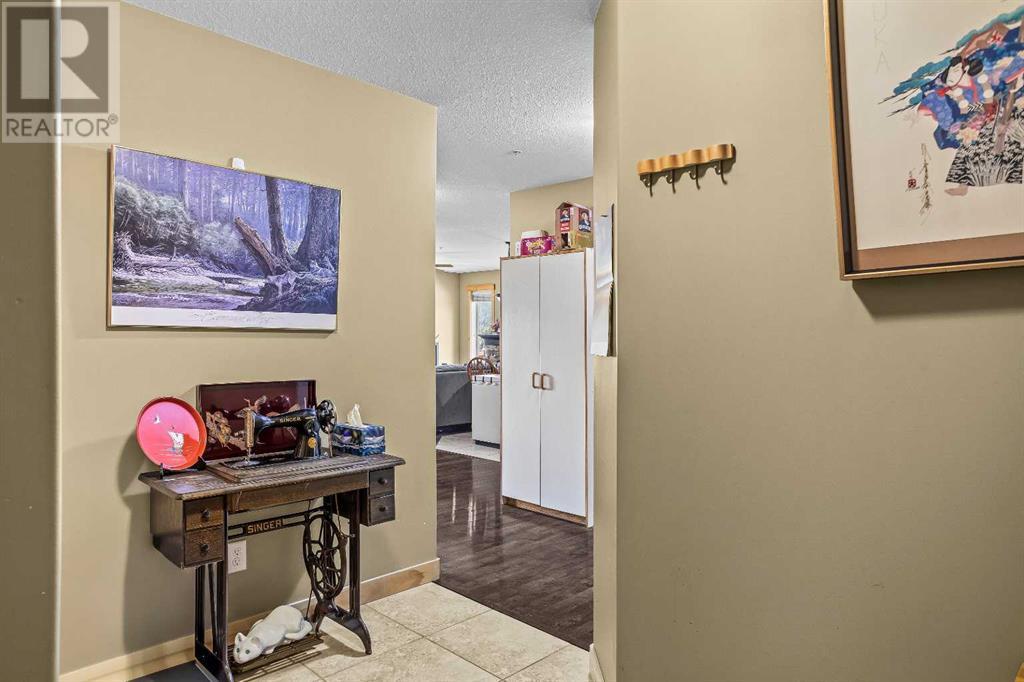306, 300 Palliser Lane, Canmore, Alberta  T1W 0H5 - Photo 16 - A2225464