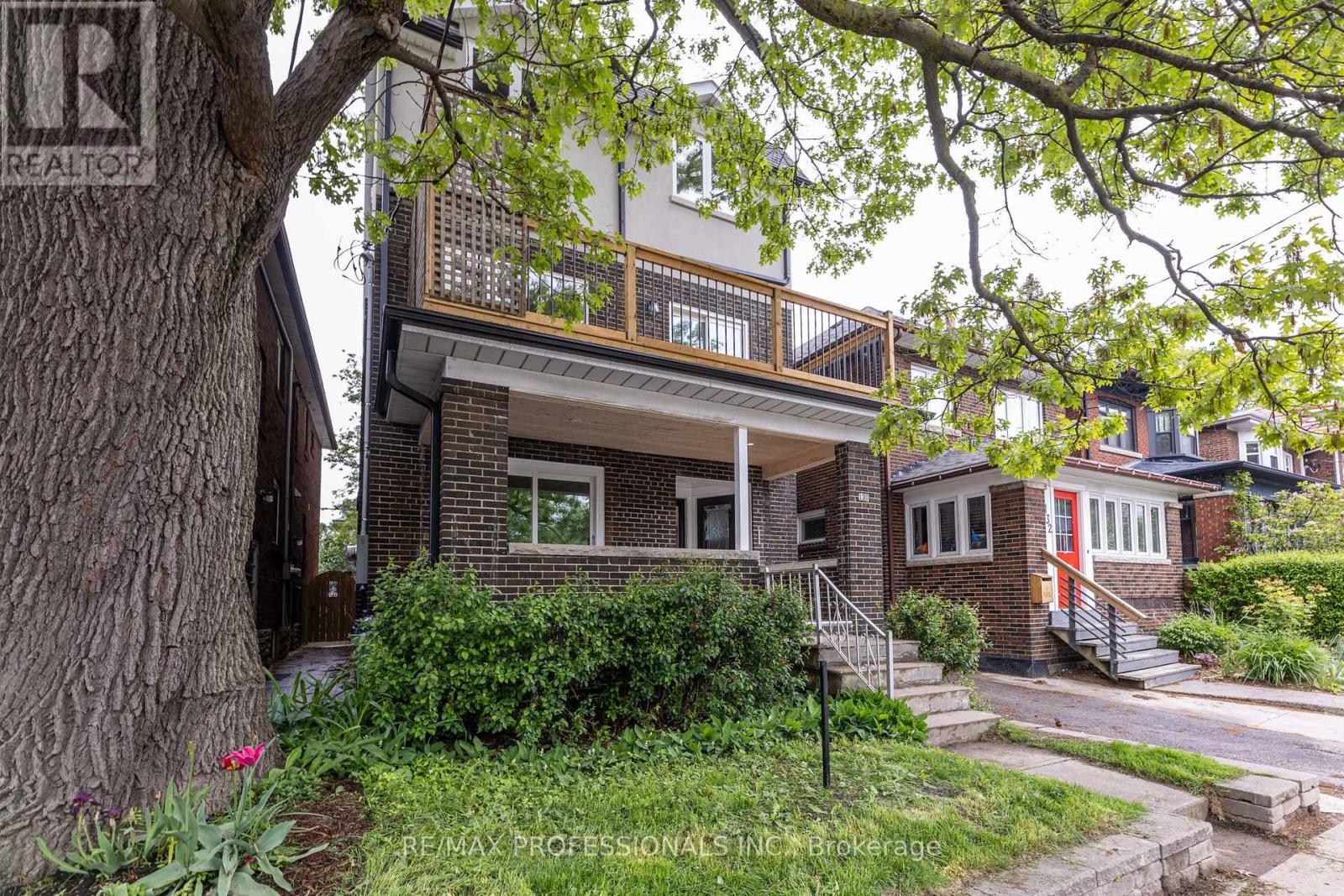 C - 130 JANE STREET, Toronto, Ontario