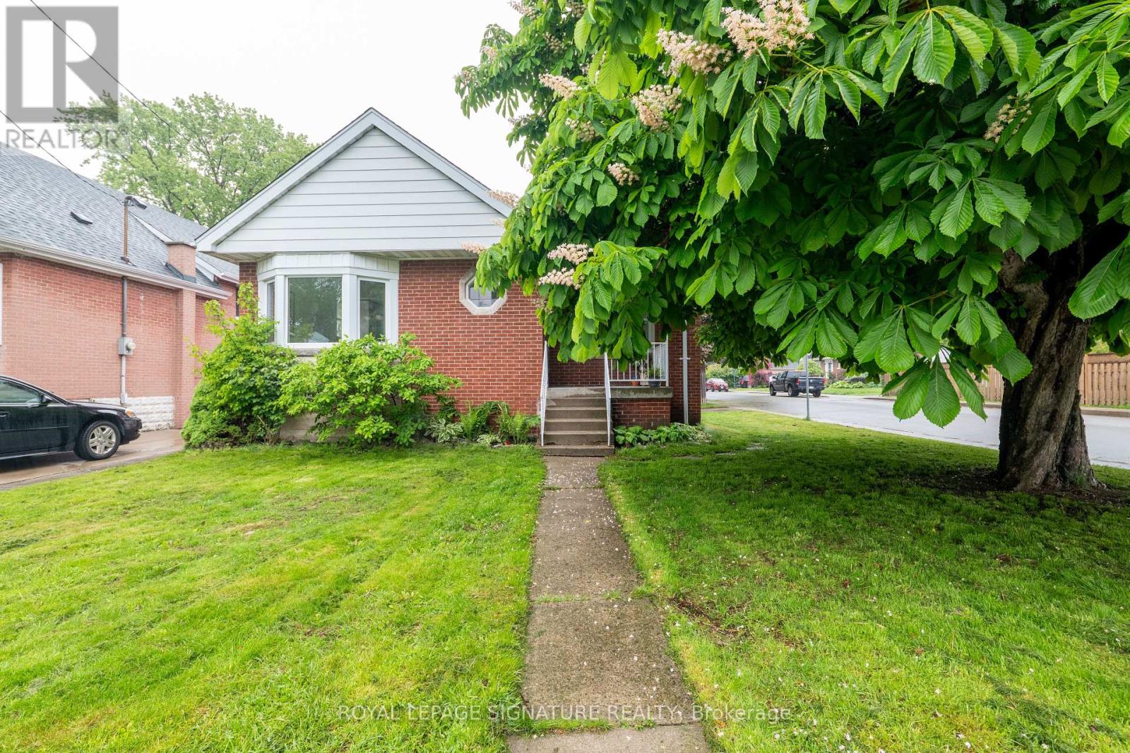 87a Barons Avenue S, Hamilton (Bartonville), Ontario  L8K 2Y4 - Photo 25 - X12187048