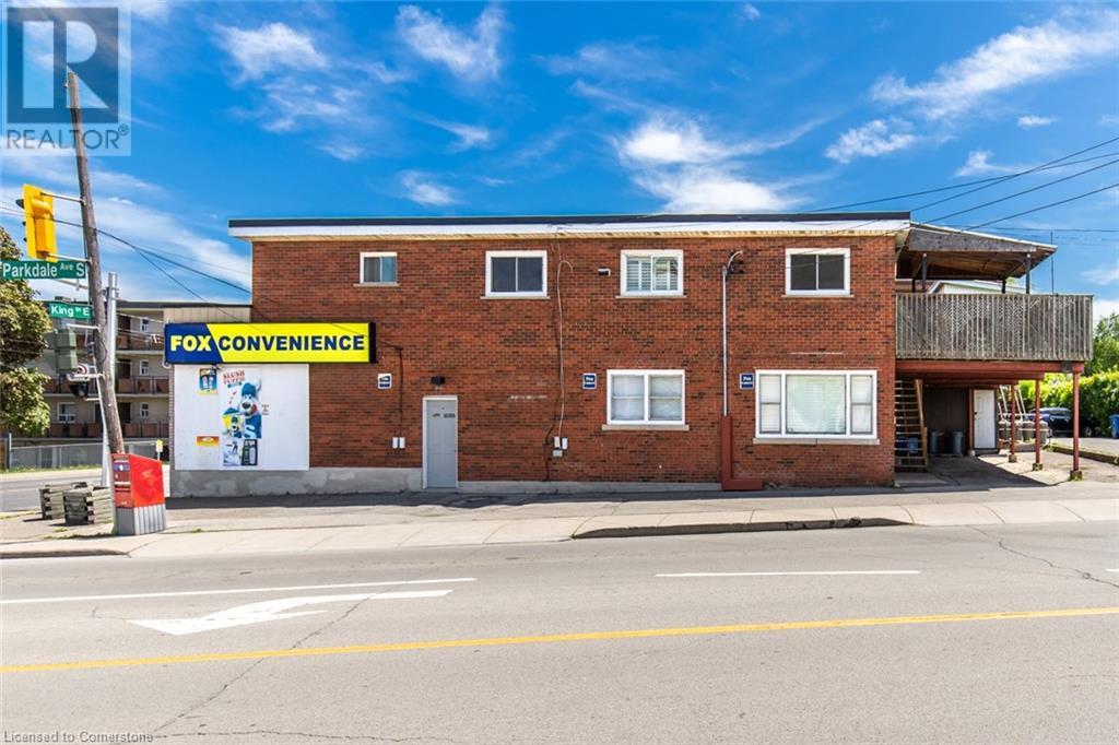 2340 KING Street, Hamilton, Ontario