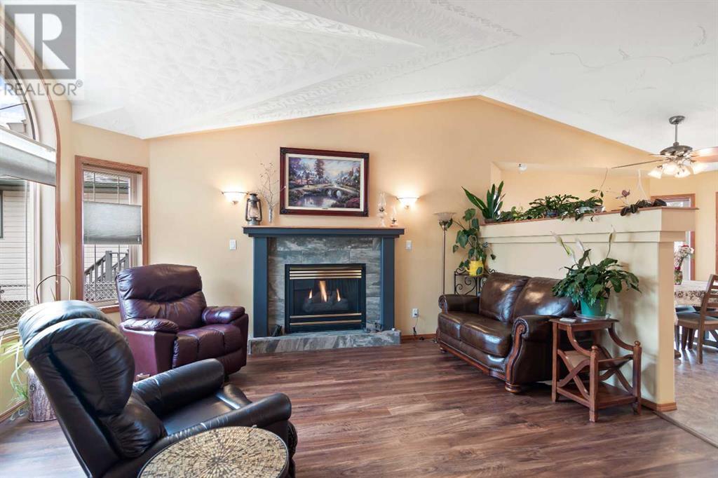 5528 55 Avenue, Lacombe, Alberta  T4L 1L9 - Photo 18 - A2212398