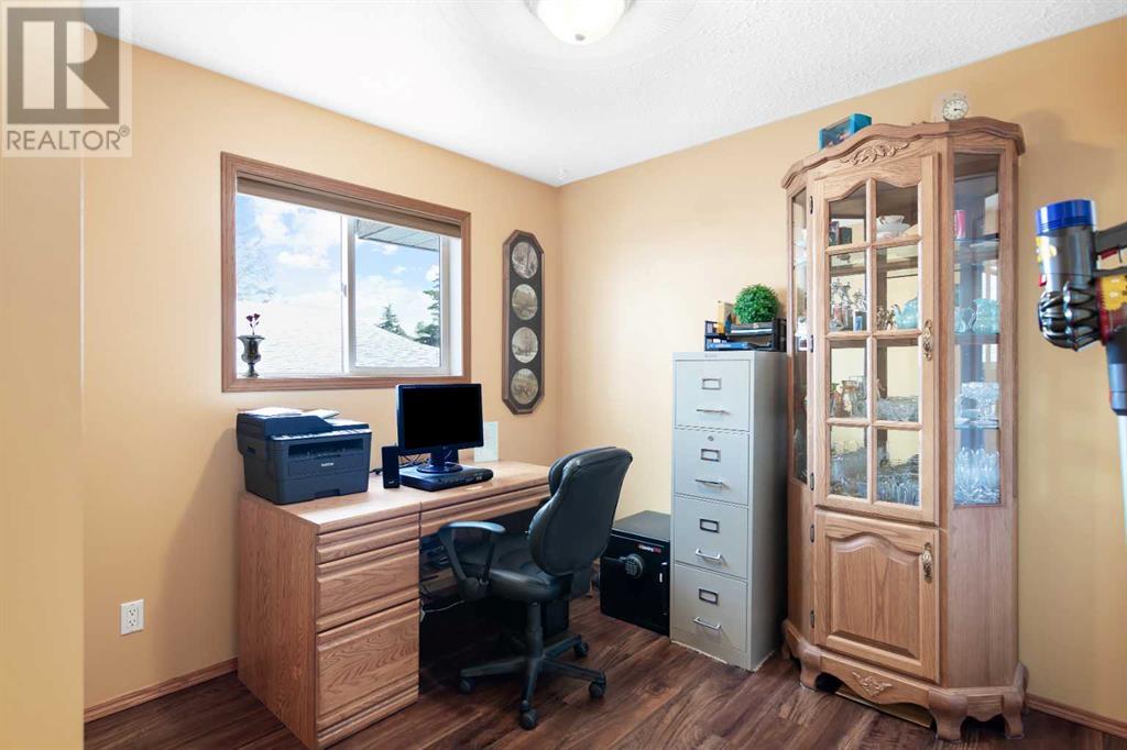 5528 55 Avenue, Lacombe, Alberta  T4L 1L9 - Photo 30 - A2212398