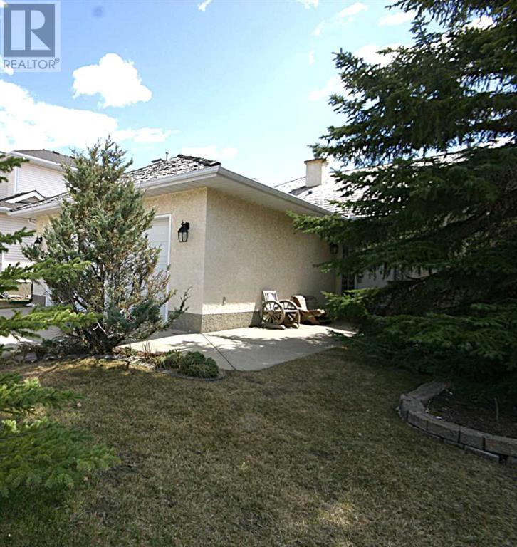 11 Hawkmount Heights Nw, Calgary, Alberta  T3G 3S4 - Photo 43 - A2215959