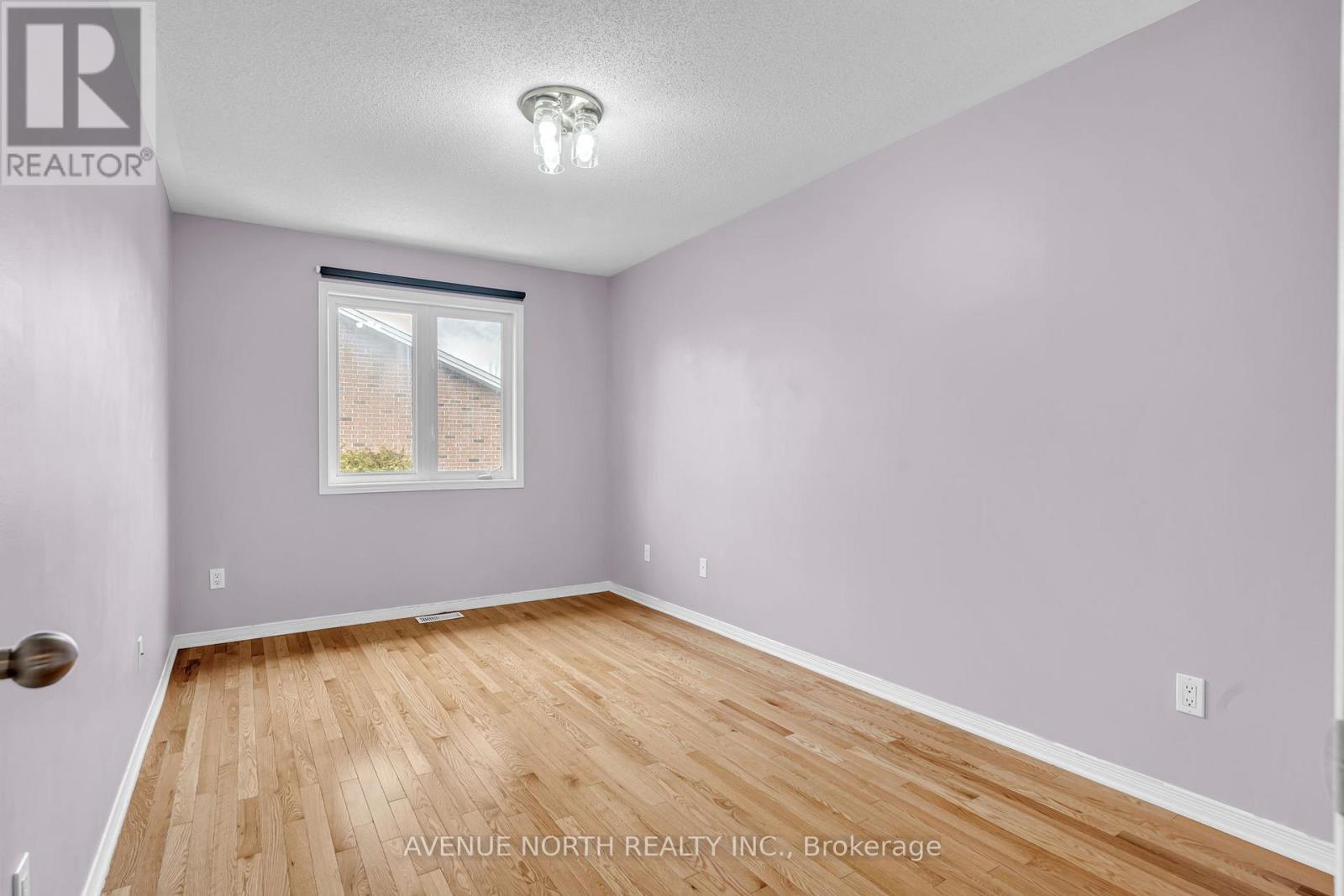 352 Freedom Private, Ottawa, Ontario  K1G 6W4 - Photo 22 - X12187079