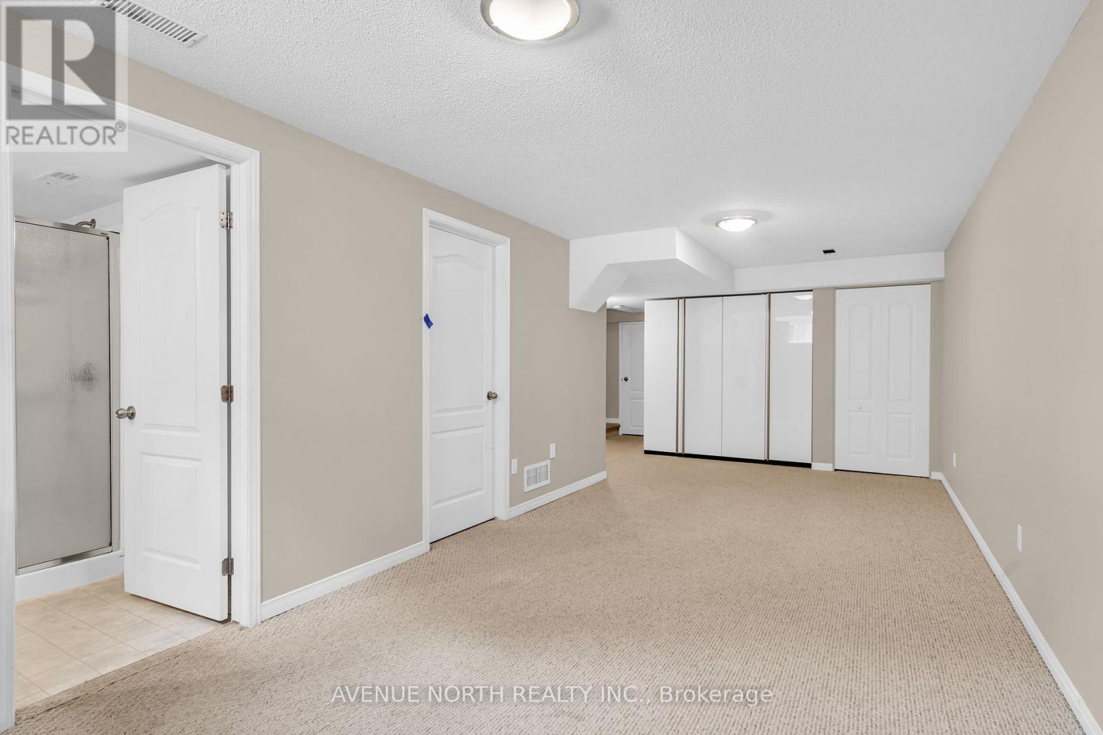 352 Freedom Private, Ottawa, Ontario  K1G 6W4 - Photo 29 - X12187079