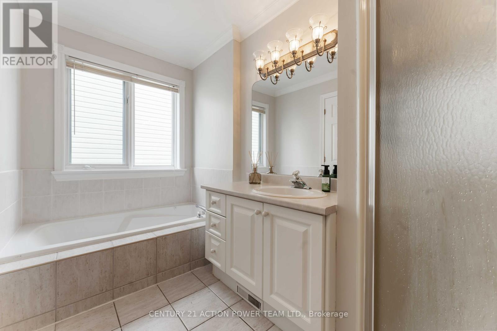 1019 Sheenboro Crescent, Ottawa, Ontario  K4A 3M8 - Photo 30 - X12187089