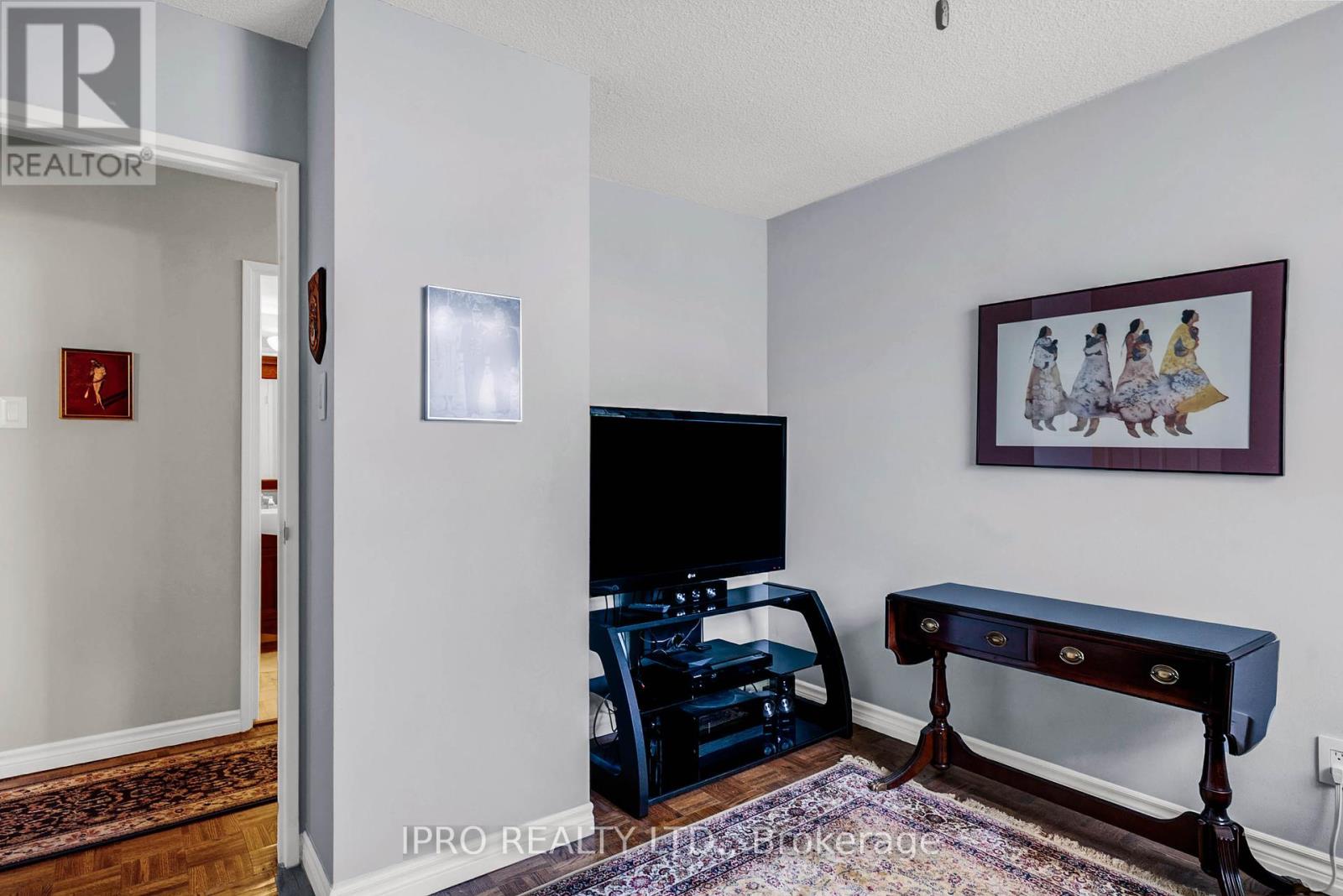 301 - 30 Sunrise Avenue, Toronto (Victoria Village), Ontario  M4A 2R3 - Photo 17 - C12187069