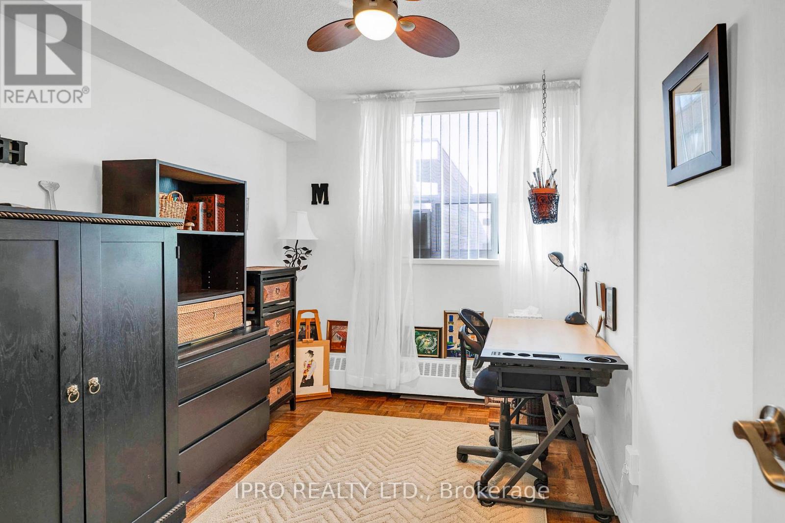 301 - 30 Sunrise Avenue, Toronto (Victoria Village), Ontario  M4A 2R3 - Photo 19 - C12187069