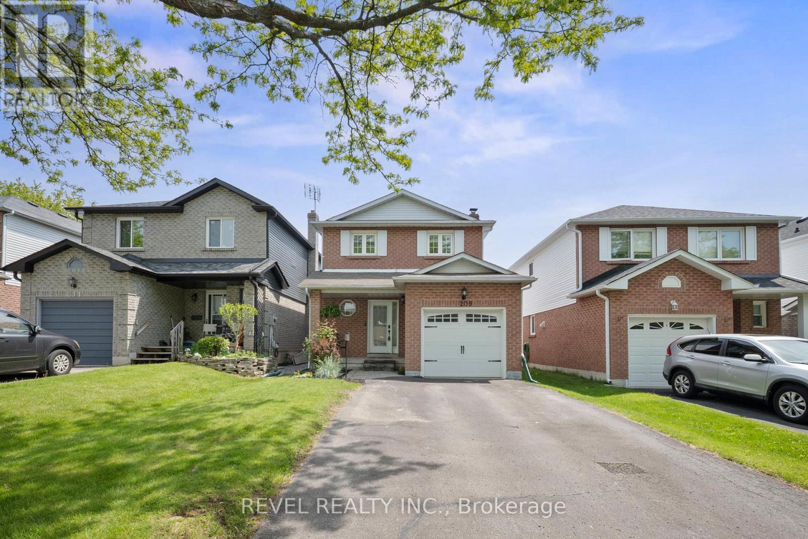 209 SAGEBRUSH STREET, Oshawa, Ontario