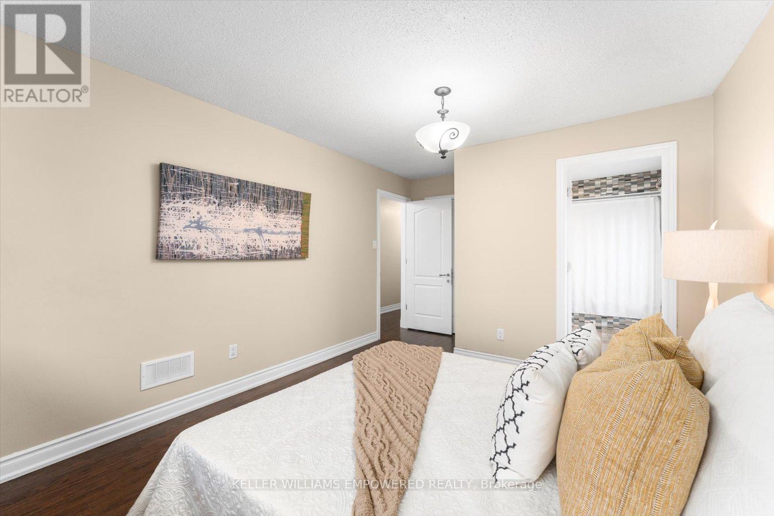 Main & Upper - 197 Stephen Street, Richmond Hill, Ontario  L4C 5N9 - Photo 31 - N12187075