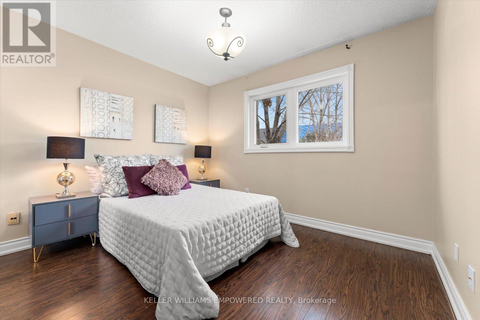 Main & Upper - 197 Stephen Street, Richmond Hill, Ontario  L4C 5N9 - Photo 33 - N12187075
