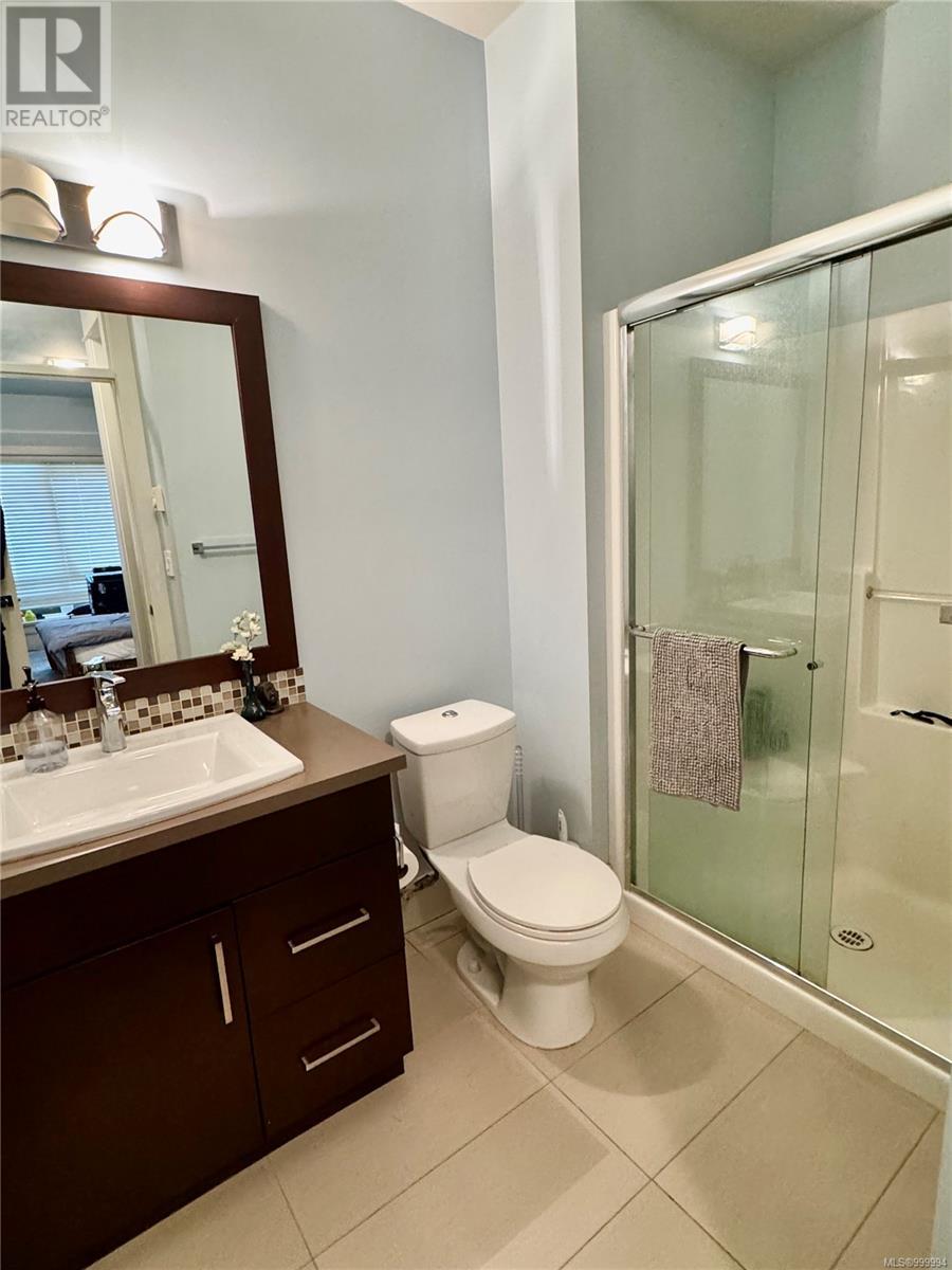 309 982 Mckenzie Ave, Saanich, British Columbia  V8X 3G7 - Photo 13 - 999994