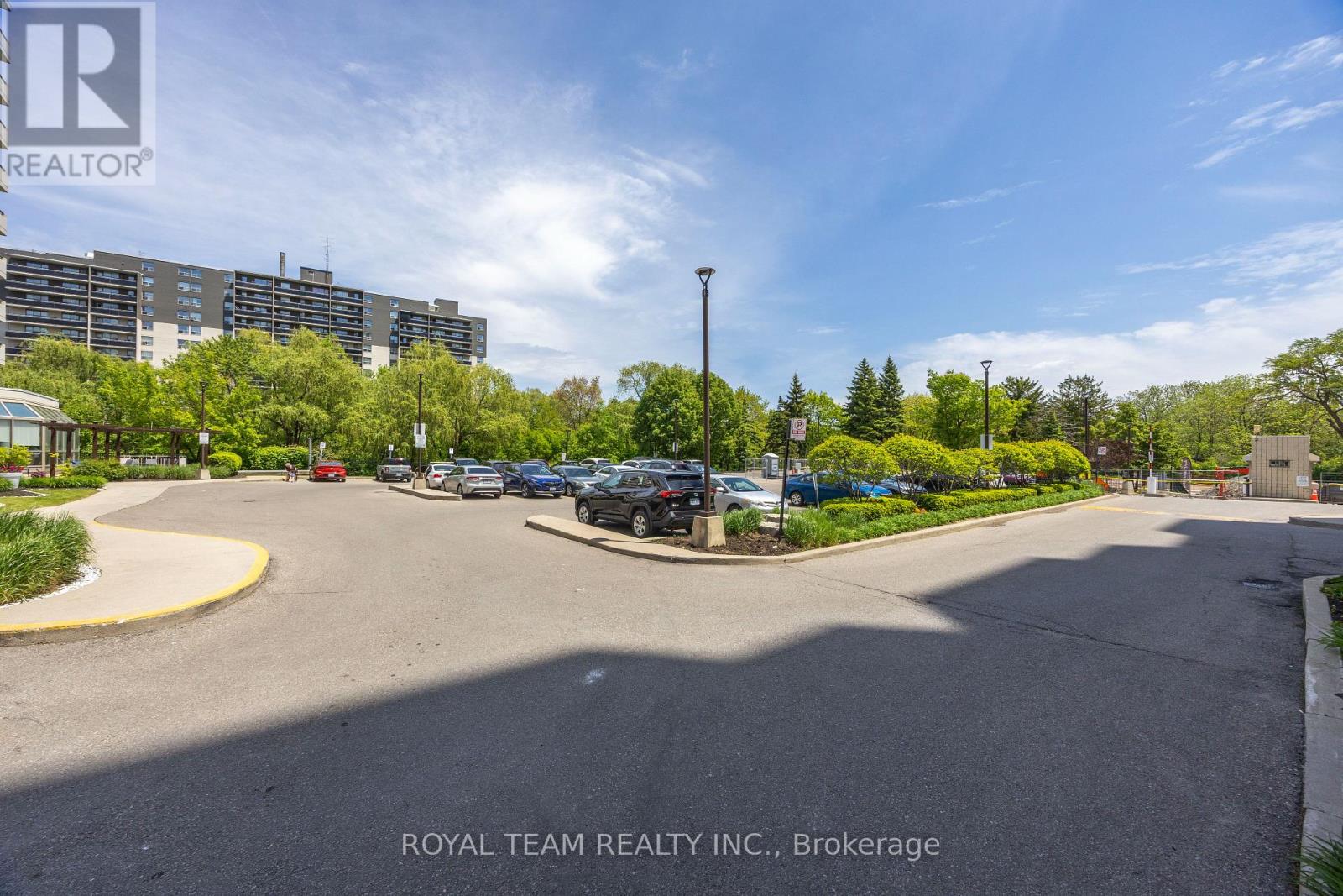 1403 - 75 King Street E, Mississauga, Ontario  L5A 4G5 - Photo 26 - W12187088
