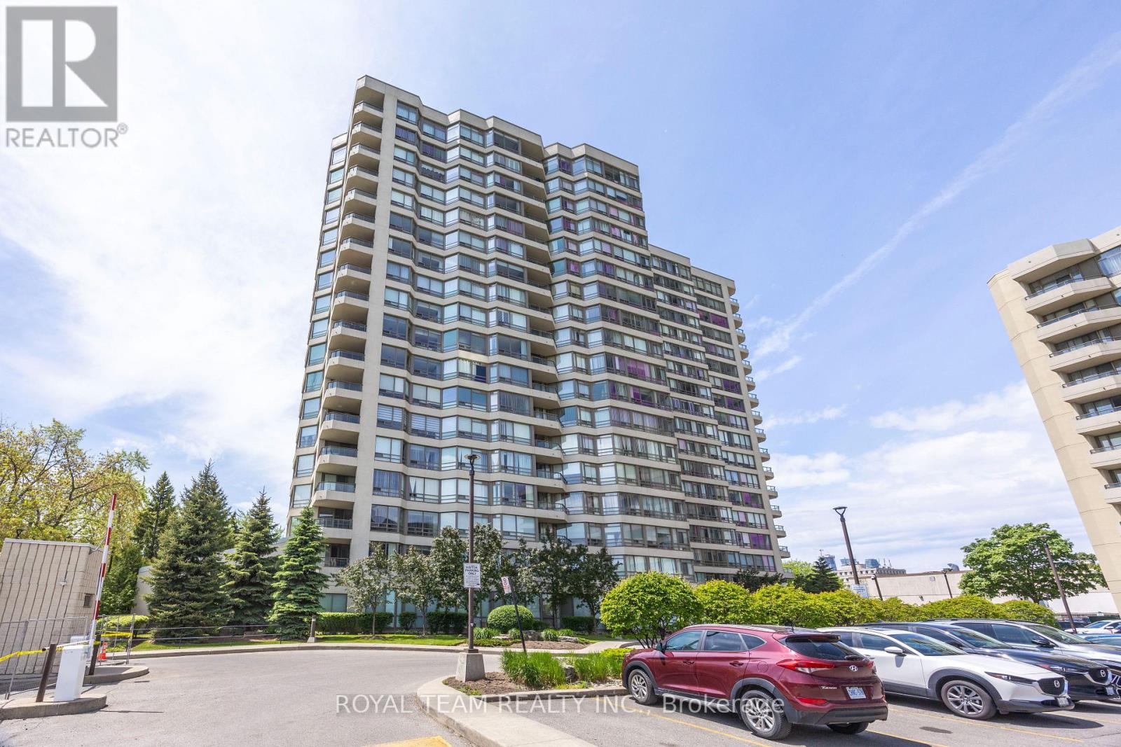 1403 - 75 King Street E, Mississauga, Ontario  L5A 4G5 - Photo 28 - W12187088