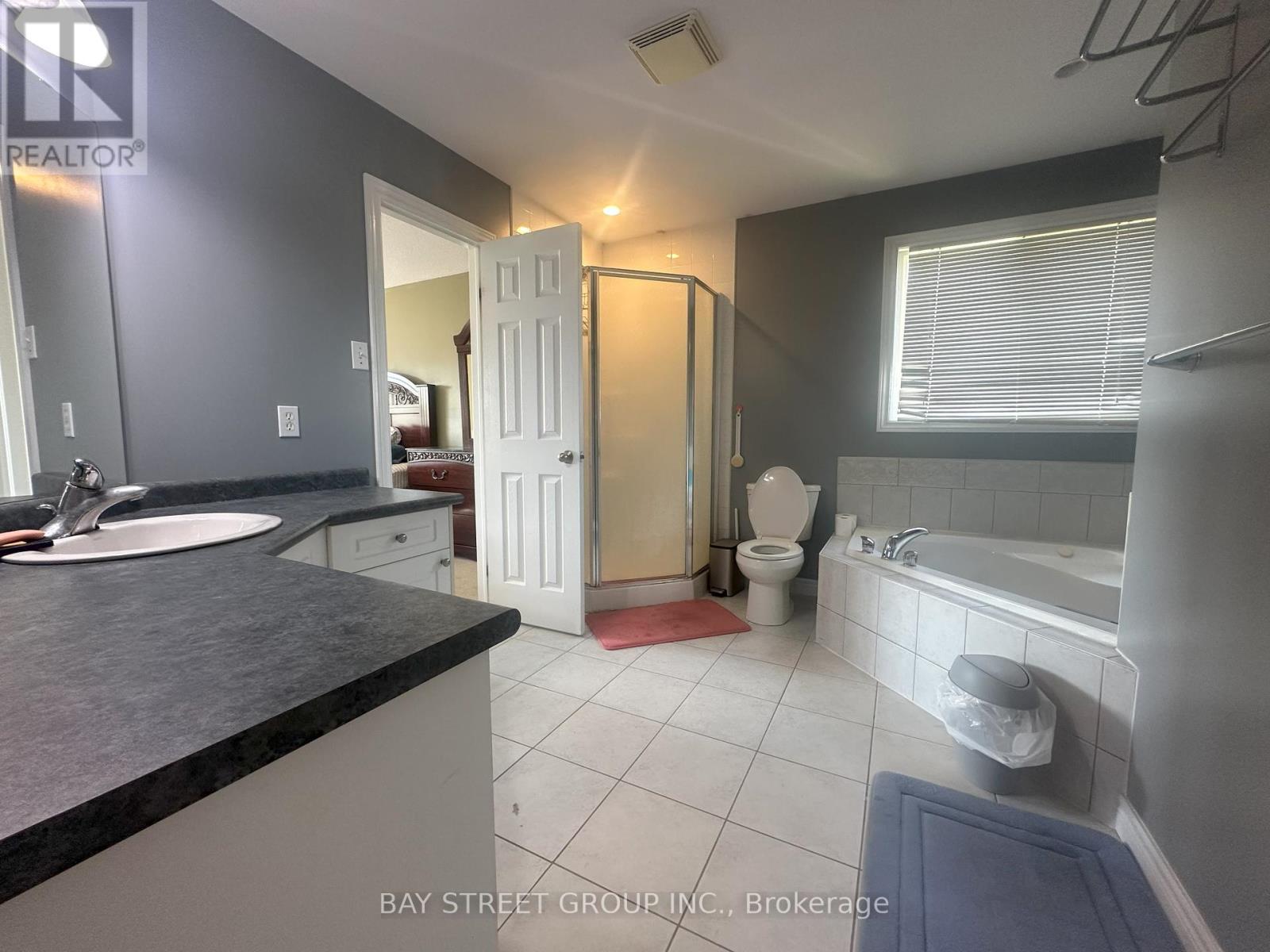 1064 Fogerty Street, London North, Ontario  N5X 4M2 - Photo 19 - X12187066
