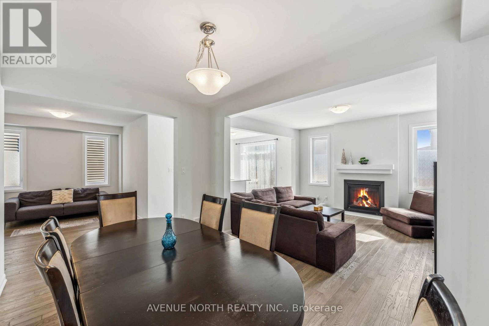 841 Cappamore Drive, Ottawa, Ontario  K2J 7C3 - Photo 7 - X12118545