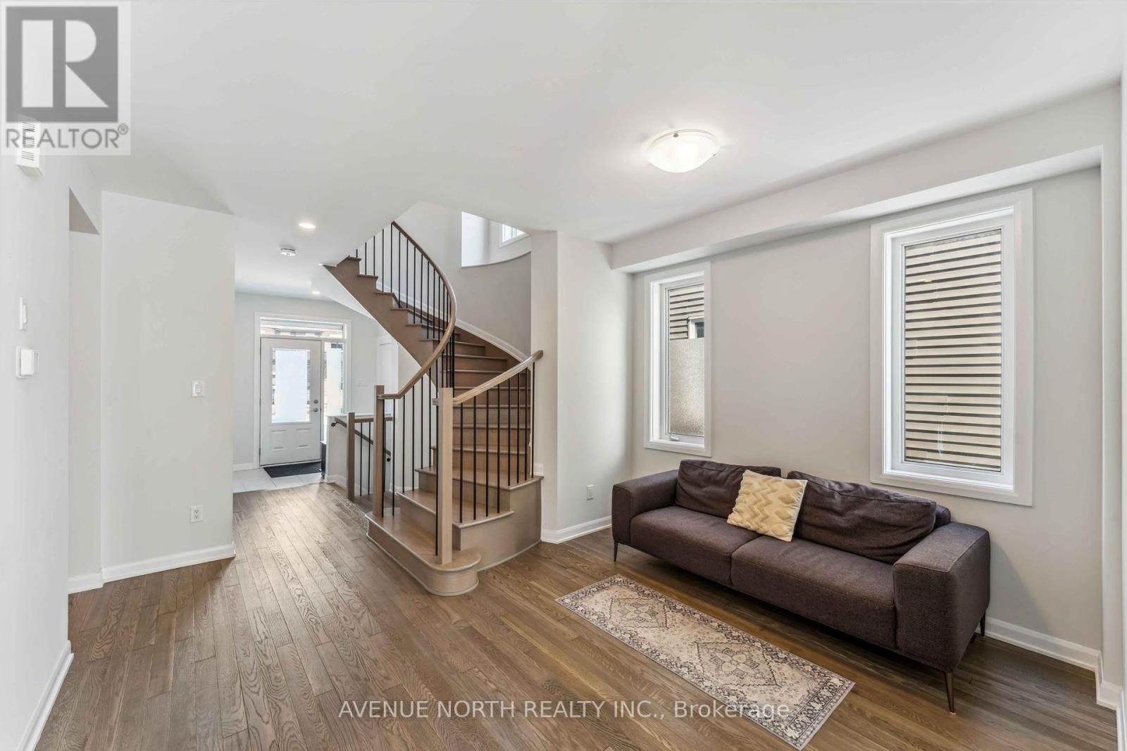 841 Cappamore Drive, Ottawa, Ontario  K2J 7C3 - Photo 3 - X12118545
