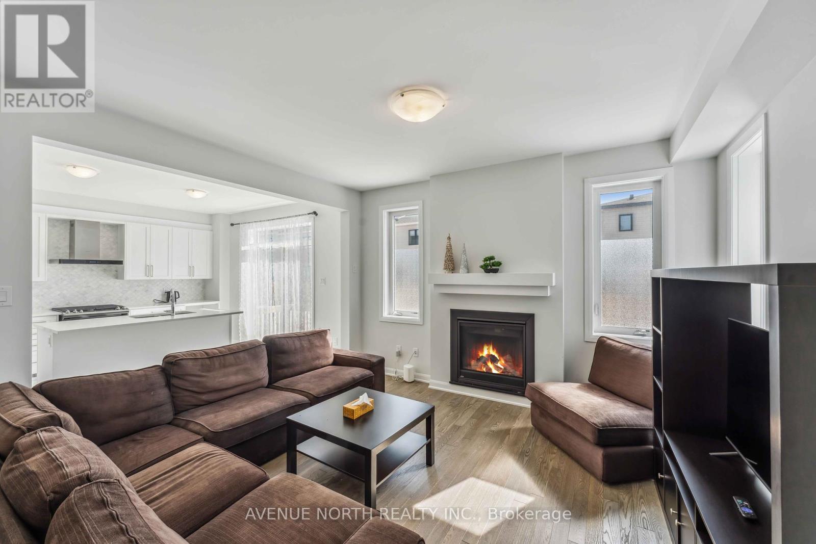 841 Cappamore Drive, Ottawa, Ontario  K2J 7C3 - Photo 8 - X12118545