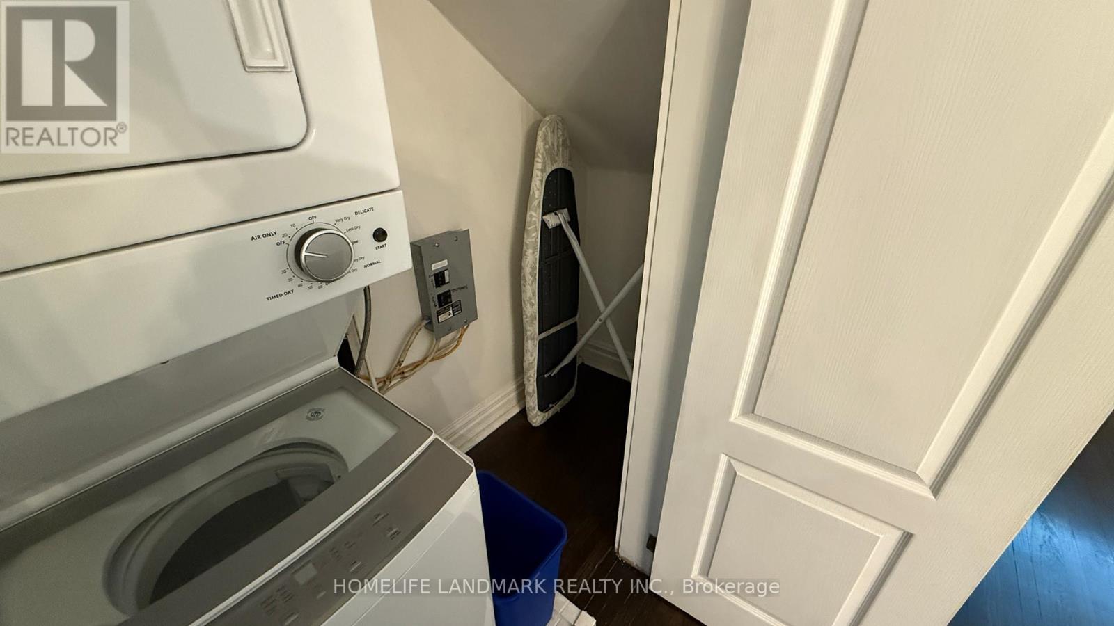 Second Floor - 666 Mount Pleasant Road, Toronto, Ontario  M4S 2N3 - Photo 10 - C12187095