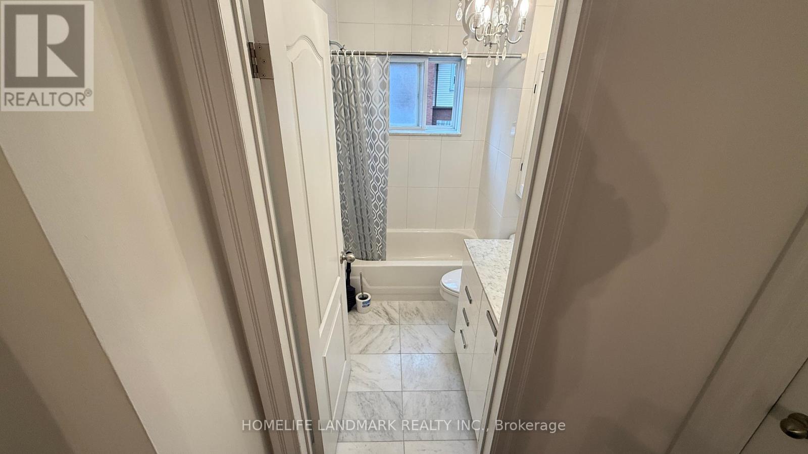 Second Floor - 666 Mount Pleasant Road, Toronto, Ontario  M4S 2N3 - Photo 16 - C12187095