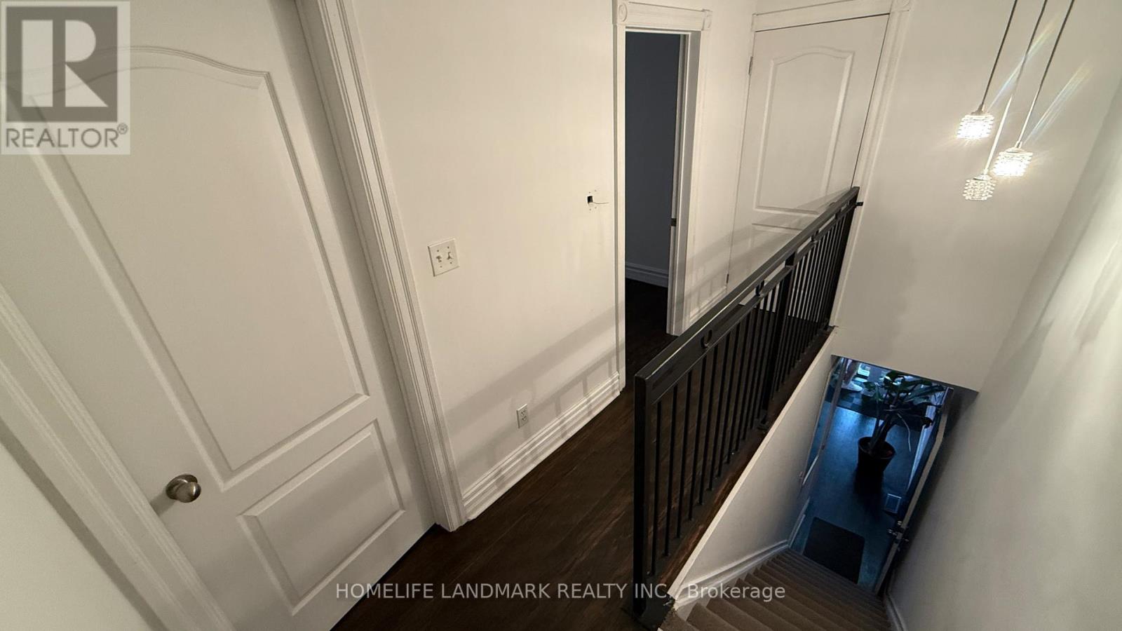 Second Floor - 666 Mount Pleasant Road, Toronto, Ontario  M4S 2N3 - Photo 2 - C12187095