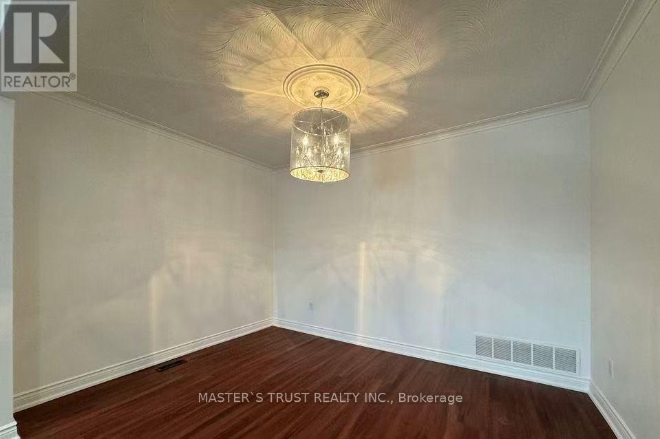 25 Navaho Drive, Toronto, Ontario  M2H 2X2 - Photo 4 - C12187109