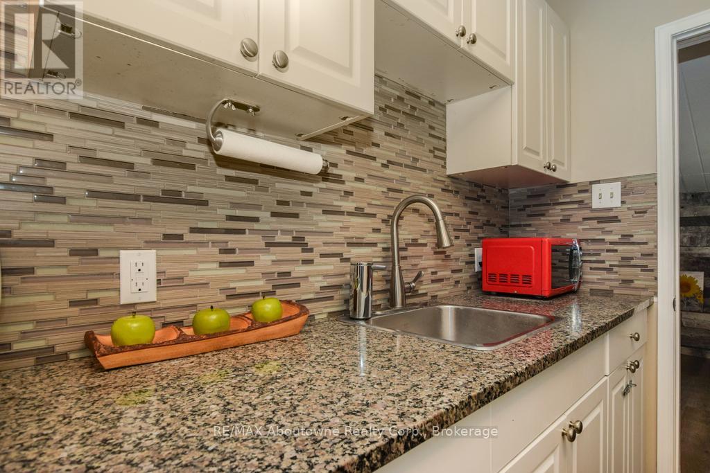 Property at 5 VIMY STREET image 5