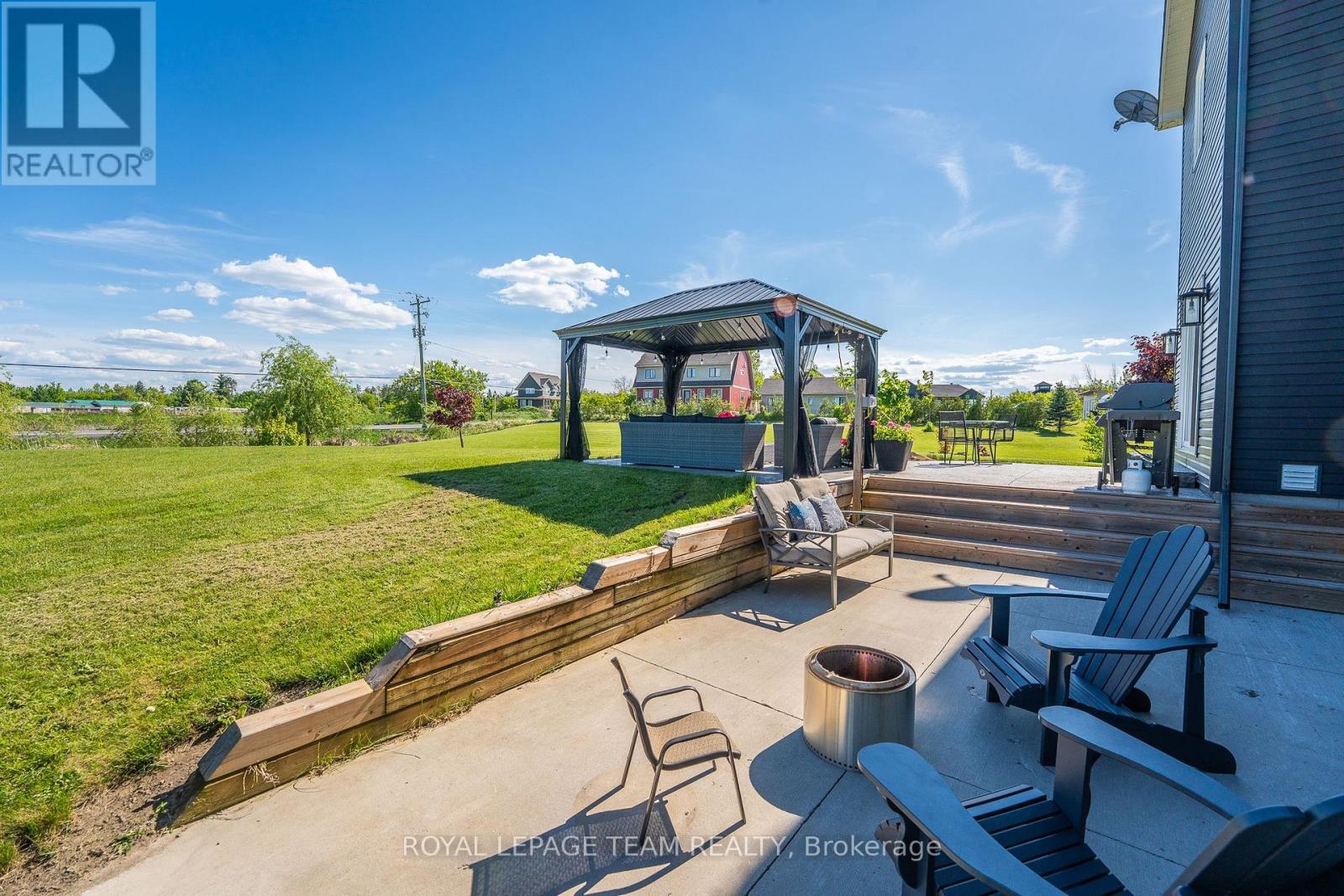 126 Grasshopper Lane, Ottawa, Ontario  K0A 1T0 - Photo 40 - X12187120