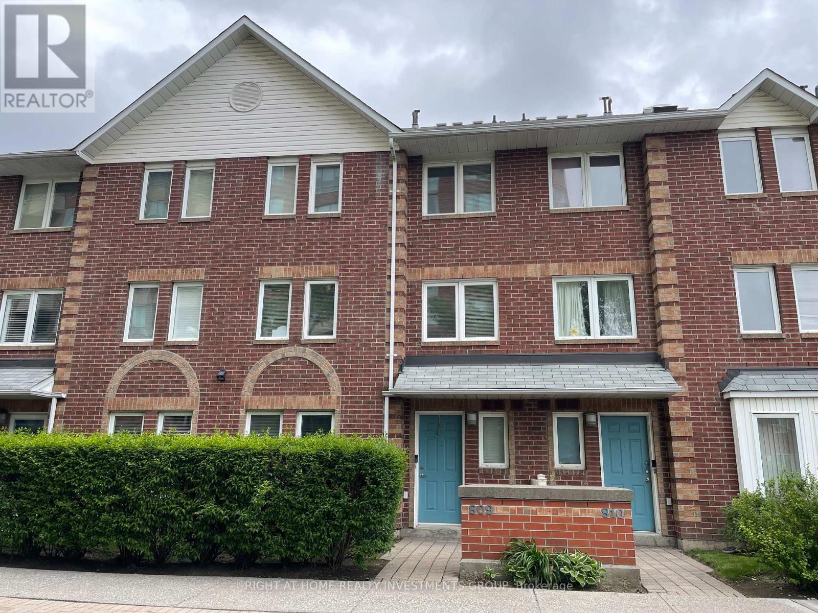 809 - 900 STEELES AVENUE W, Vaughan, Ontario