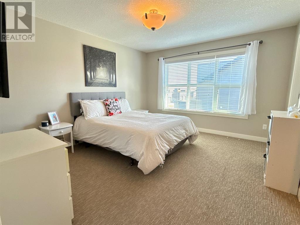 2, 81 Aquitania Circle W, Lethbridge, Alberta  T1J 5M5 - Photo 10 - A2216583