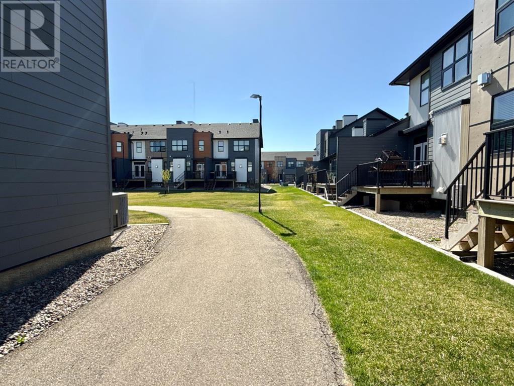 2, 81 Aquitania Circle W, Lethbridge, Alberta  T1J 5M5 - Photo 26 - A2216583