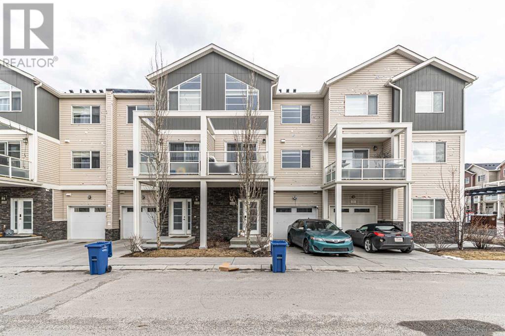 Property at 535 Redstone View NE image 1