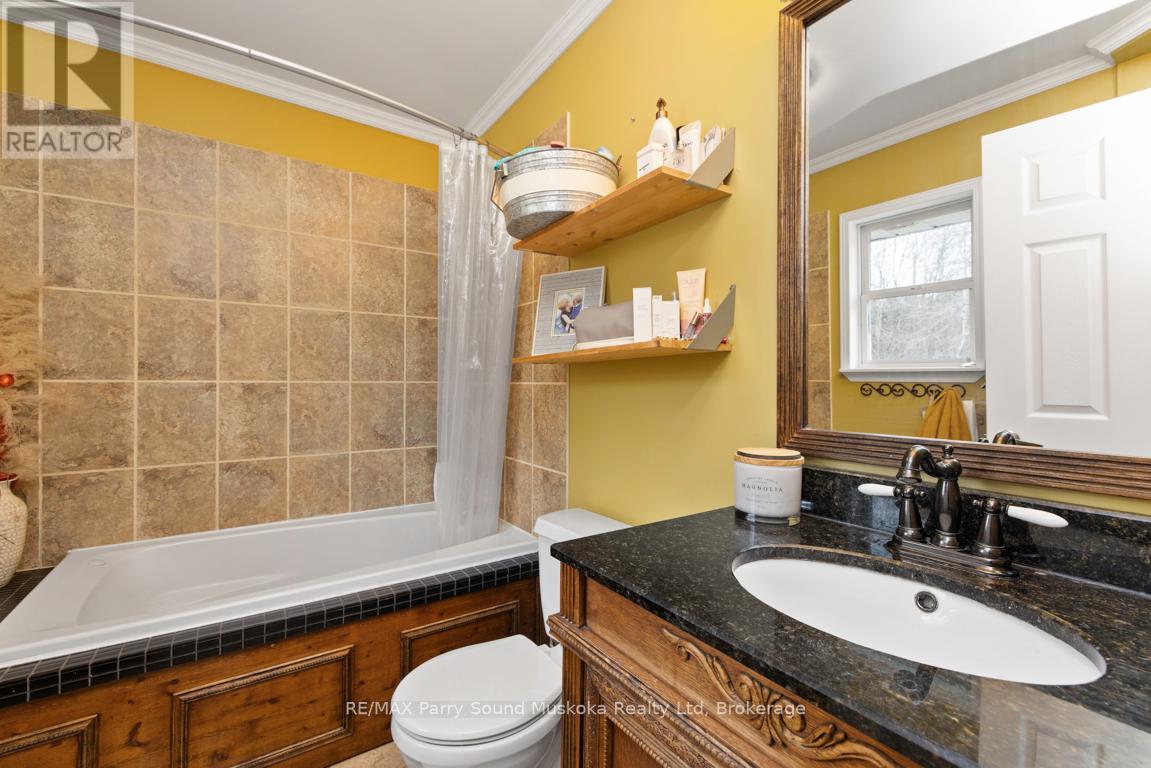 8 Meadow Street, Parry Sound, Ontario  P2A 2L9 - Photo 23 - X12007472