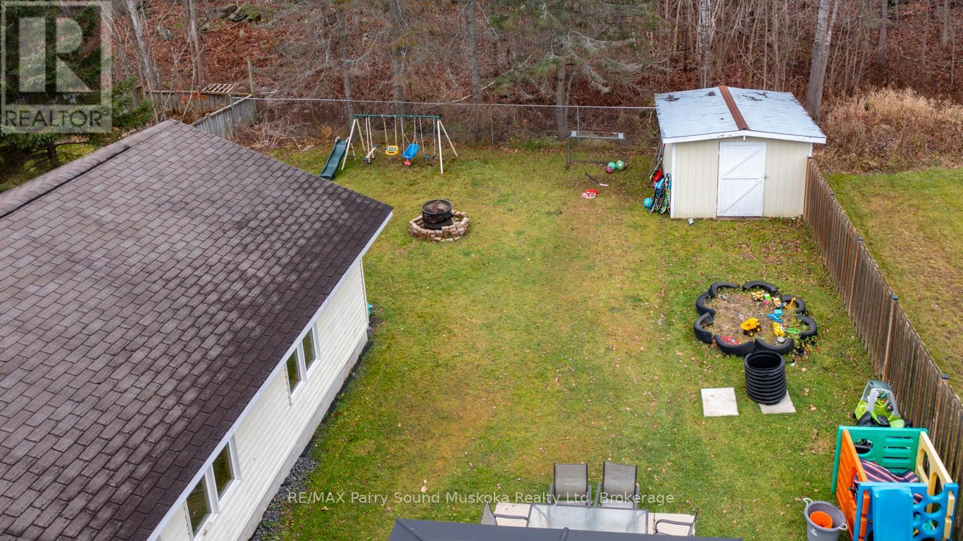 8 Meadow Street, Parry Sound, Ontario  P2A 2L9 - Photo 33 - X12007472