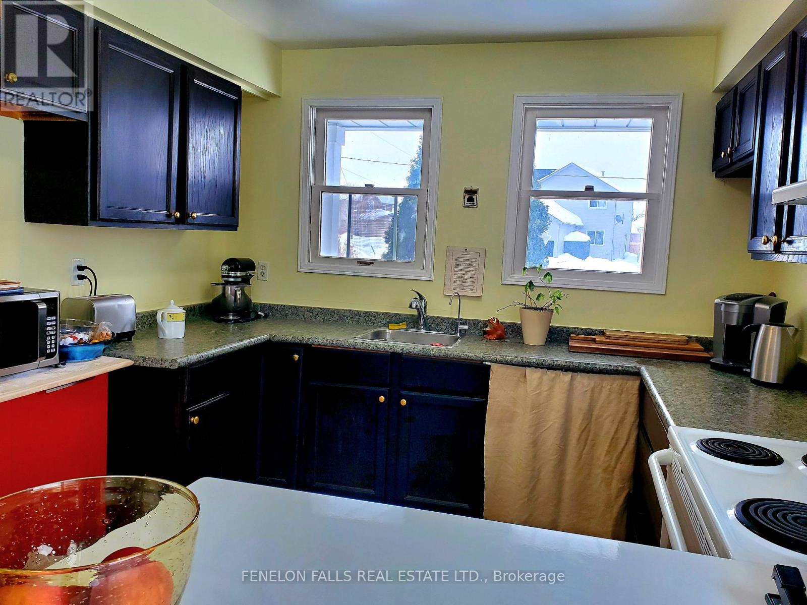 Property at 180 ORCHARD PARK ROAD image 5