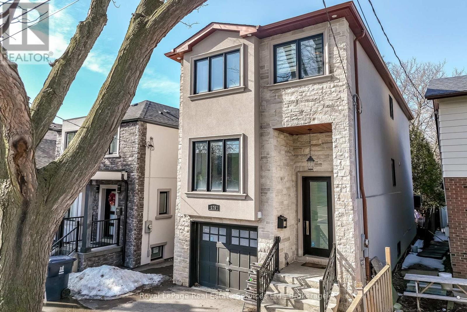 176 LEYTON AVENUE, toronto (oakridge), Ontario