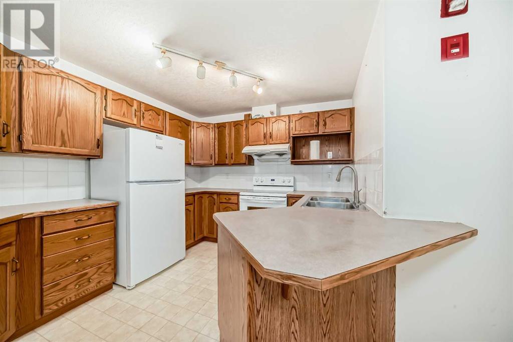435, 165 Manora Place Ne, Calgary, Alberta  T2A 7X5 - Photo 7 - A2226595