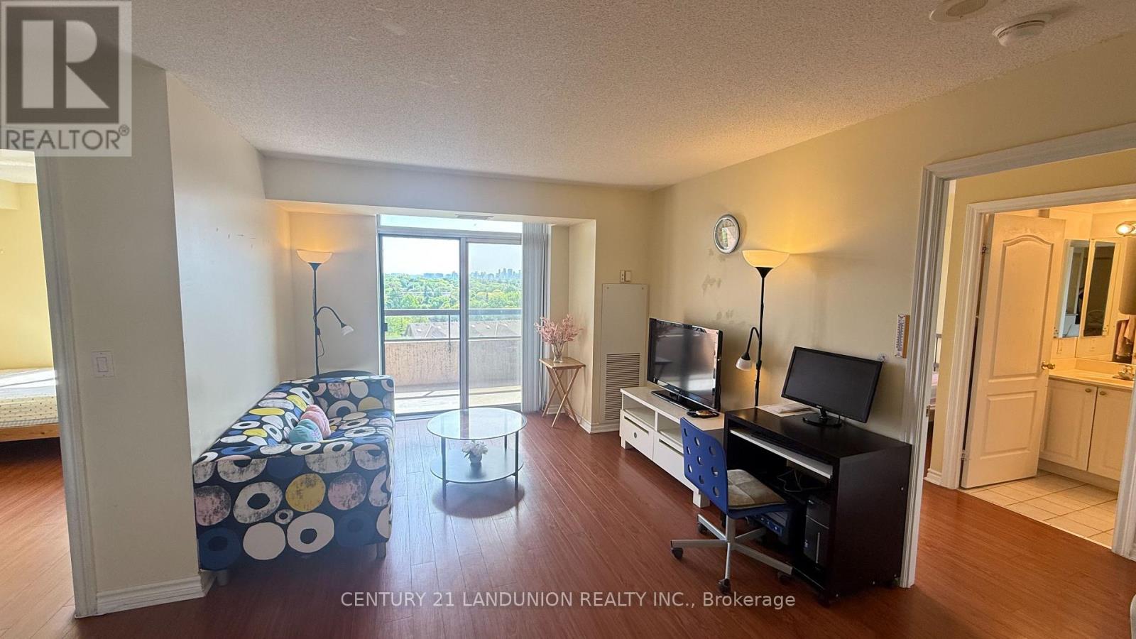 1218 - 18 Sommerset Way, Toronto, Ontario  M2N 6X5 - Photo 13 - C12187141